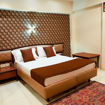 Mire Hotel Ashoka المظهر الخارجي الصورة