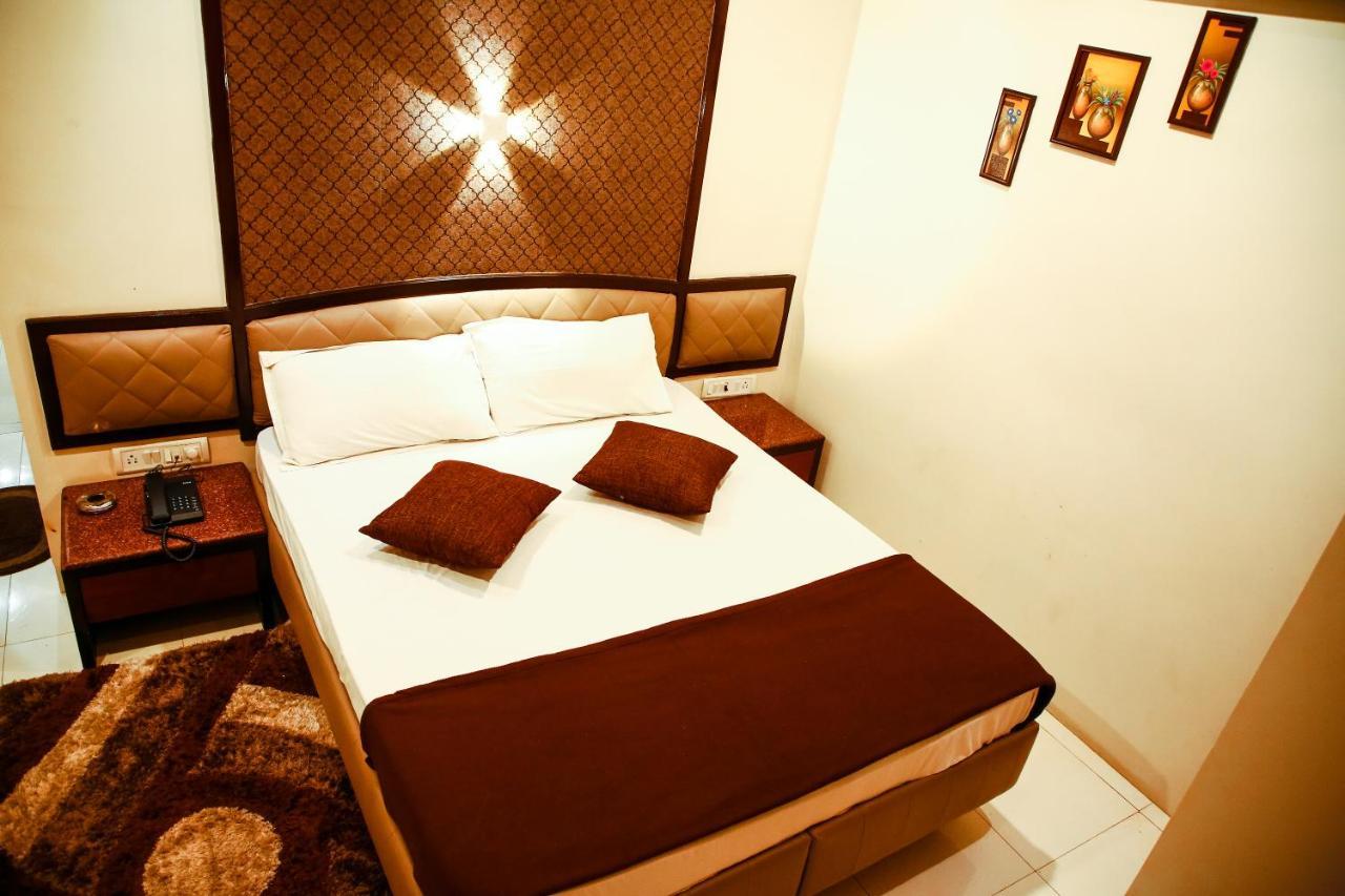 Mire Hotel Ashoka المظهر الخارجي الصورة