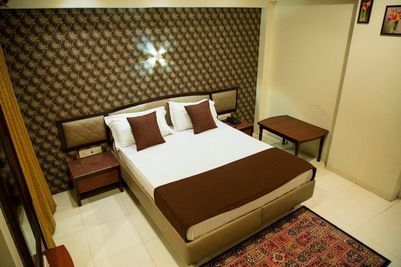 Mire Hotel Ashoka المظهر الخارجي الصورة